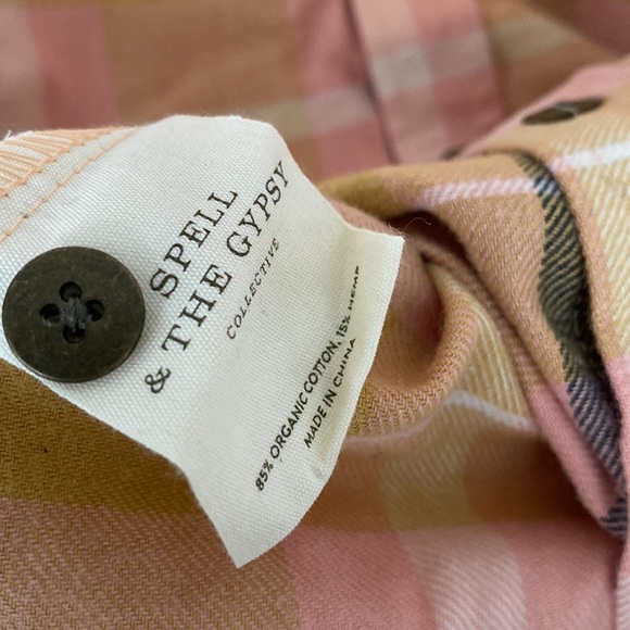 Spell & the Gypsy Maverick long-sleeve flannel button down. Never worn brand new - Picture 6 of 7
